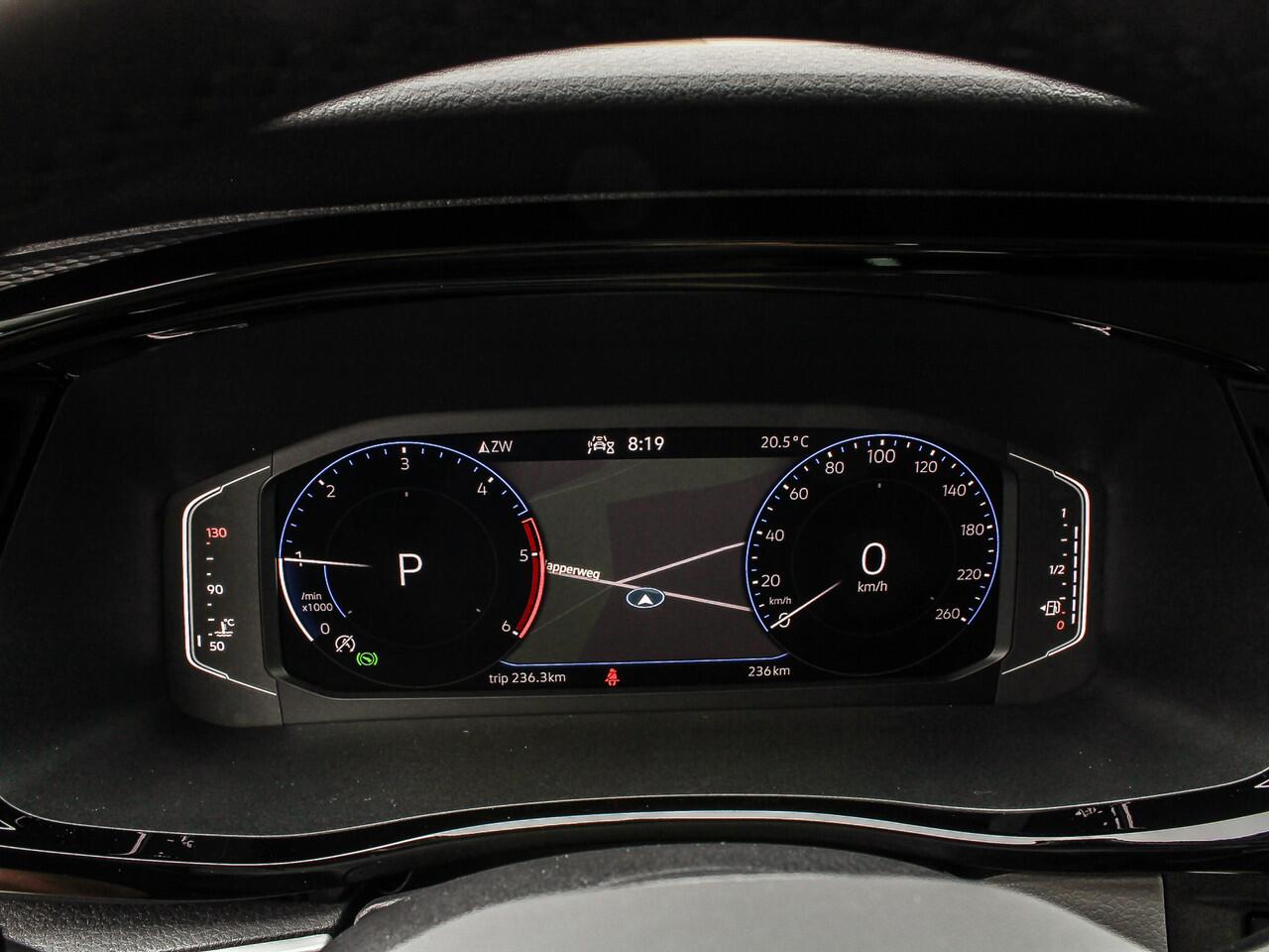 Volkswagen TRANSPORTER 2.0 TDI 204PK DSG Bulli Dubbele Cabine | BPM VRIJ! | 2X SCHUIFDEUR MET SLUITHULP | ACC | STOELVERWARMING | DIGITALE COCKPIT |