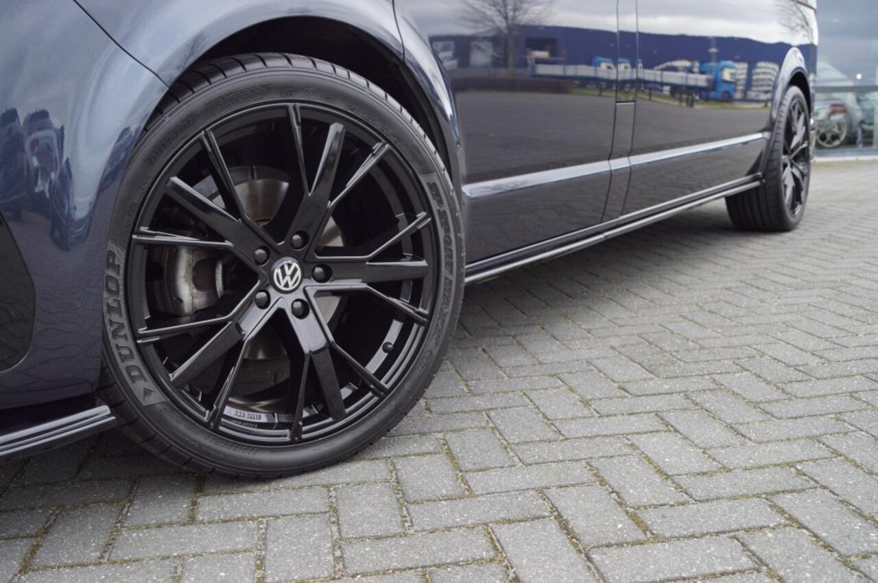 Volkswagen TRANSPORTER T6.1 Caravelle DSG 150pk Dubb. Cab. L2 /20 LM/Verlaagd/LED/Trekh