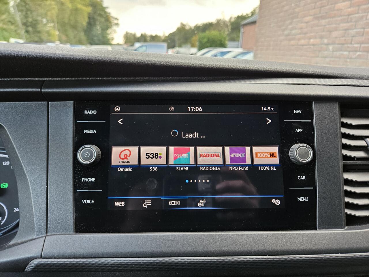 Volkswagen TRANSPORTER 2.0 TDI L2H1 30 DC Bulli