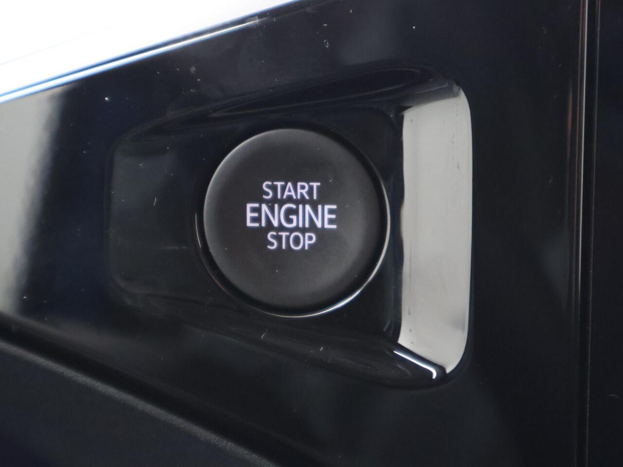 Volkswagen TRANSPORTER 2.0 TDI L2H1 Bulli 170 pk Automaat | BPM Vrij | IQ-LED | Comfortstoelen | Navigatie Apple Carplay/Android Auto DAB+ MF-Stuur | Cruise Control Adaptief | Parkeersensoren V+A + Achteruitrijcamera | LM 19" Zwart | Sidebars Zwart | Glaslookpanelen | Spoiler A