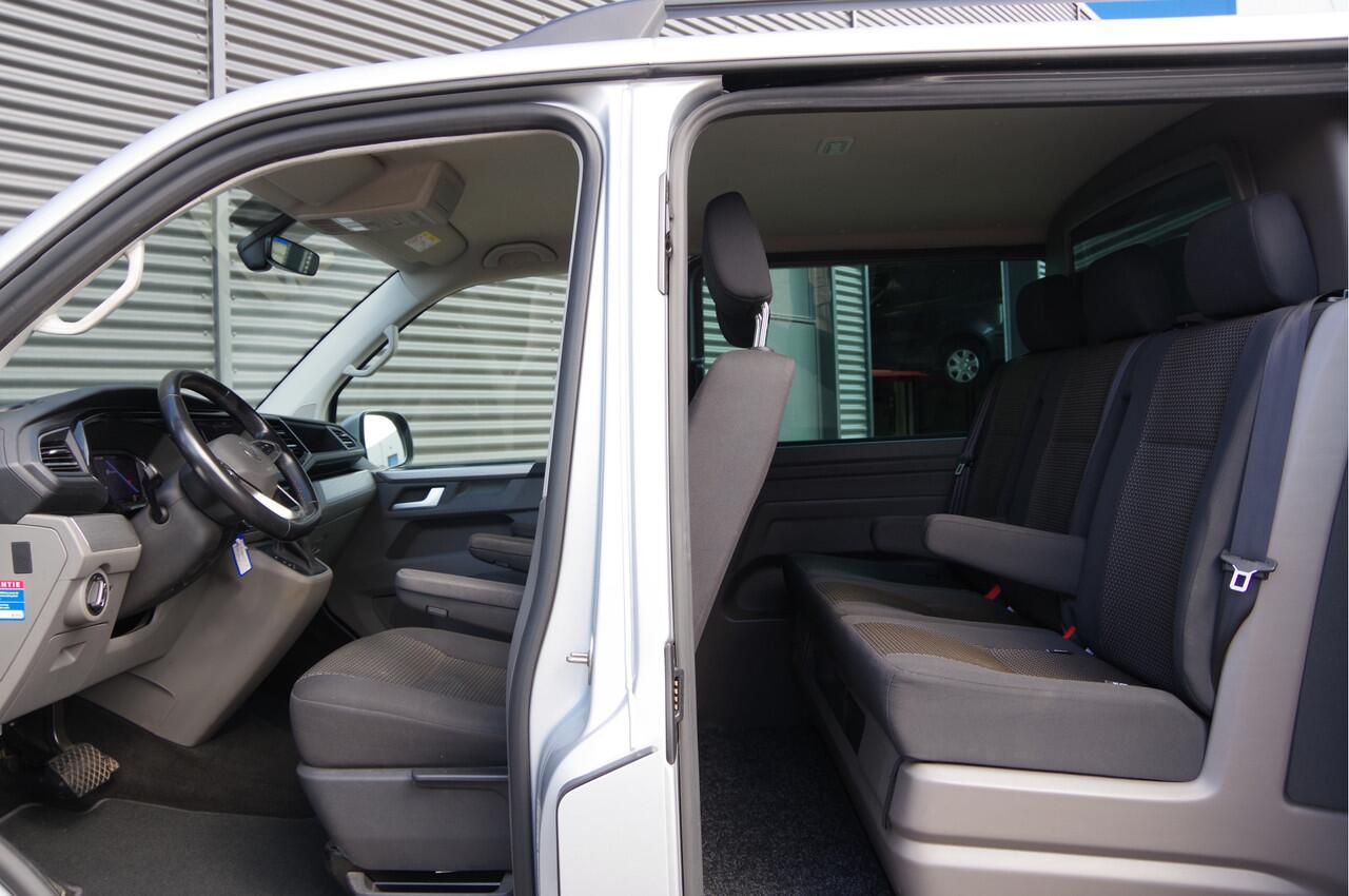 Volkswagen TRANSPORTER 2.0 TDI L2H1 DC-5P, BULLI 150PK AUT. 2X SCHUIFDEUR, TREKHAAK, ADAPT. CRUISE, VIRTUAL, CAMERA, NAVI, AIRCO, DUBBELE CABINE