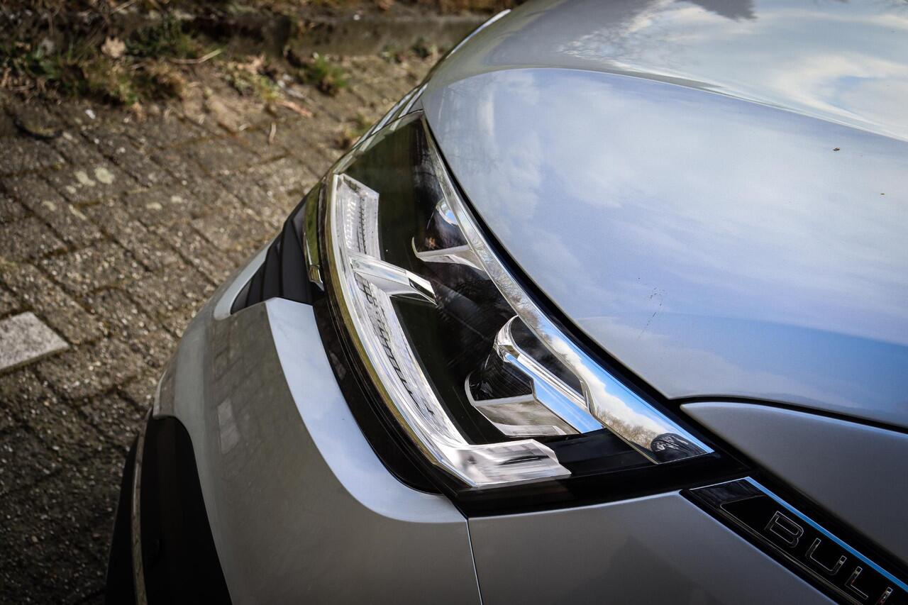 Volkswagen TRANSPORTER 2.0 TDI L2H1 32 DC Highline 150KW Caravelle