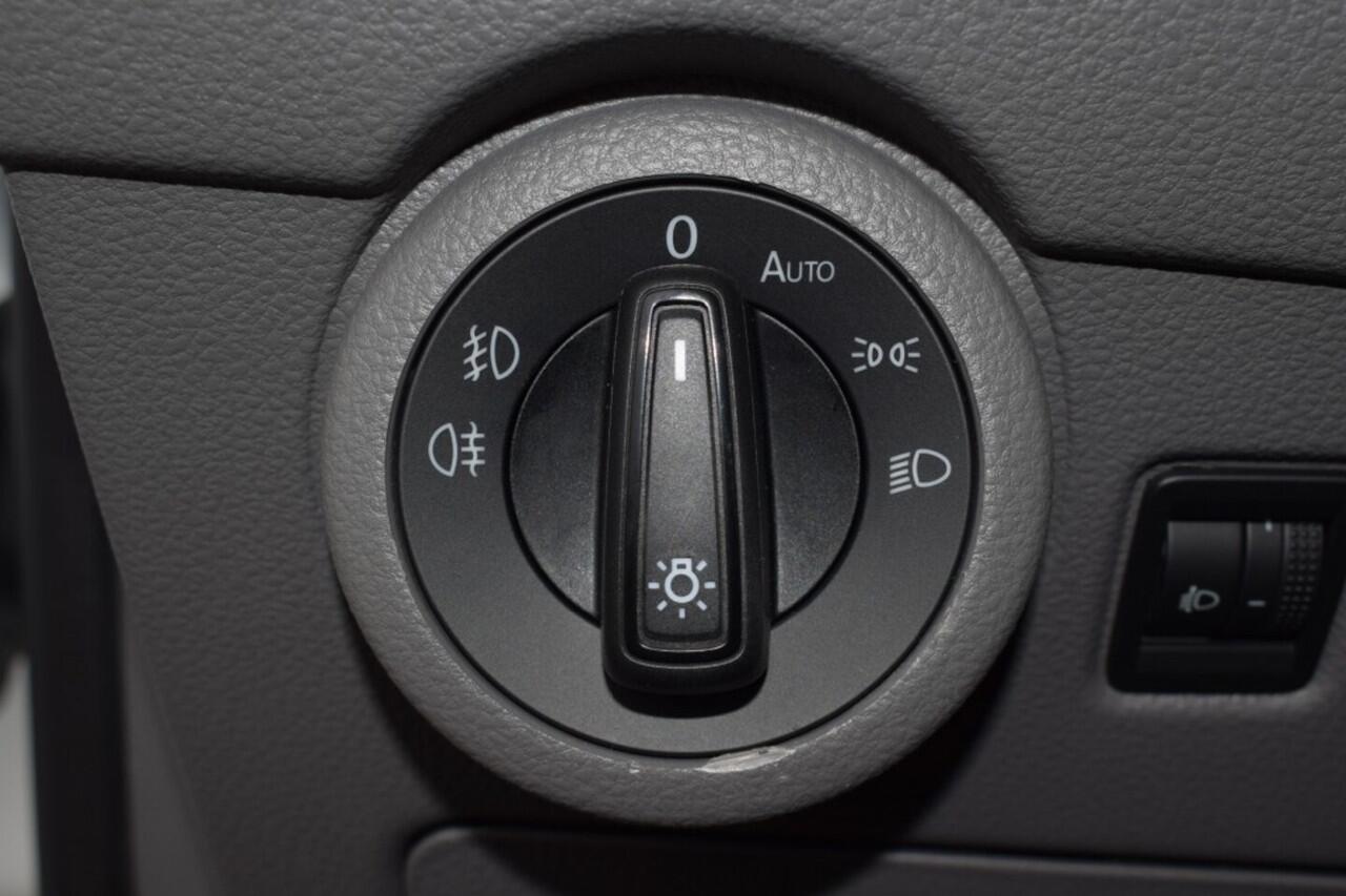 Volkswagen TRANSPORTER T6.1 2.0 TDI 150PK L2H1 Comfortline NAVI 16 INCH LMV