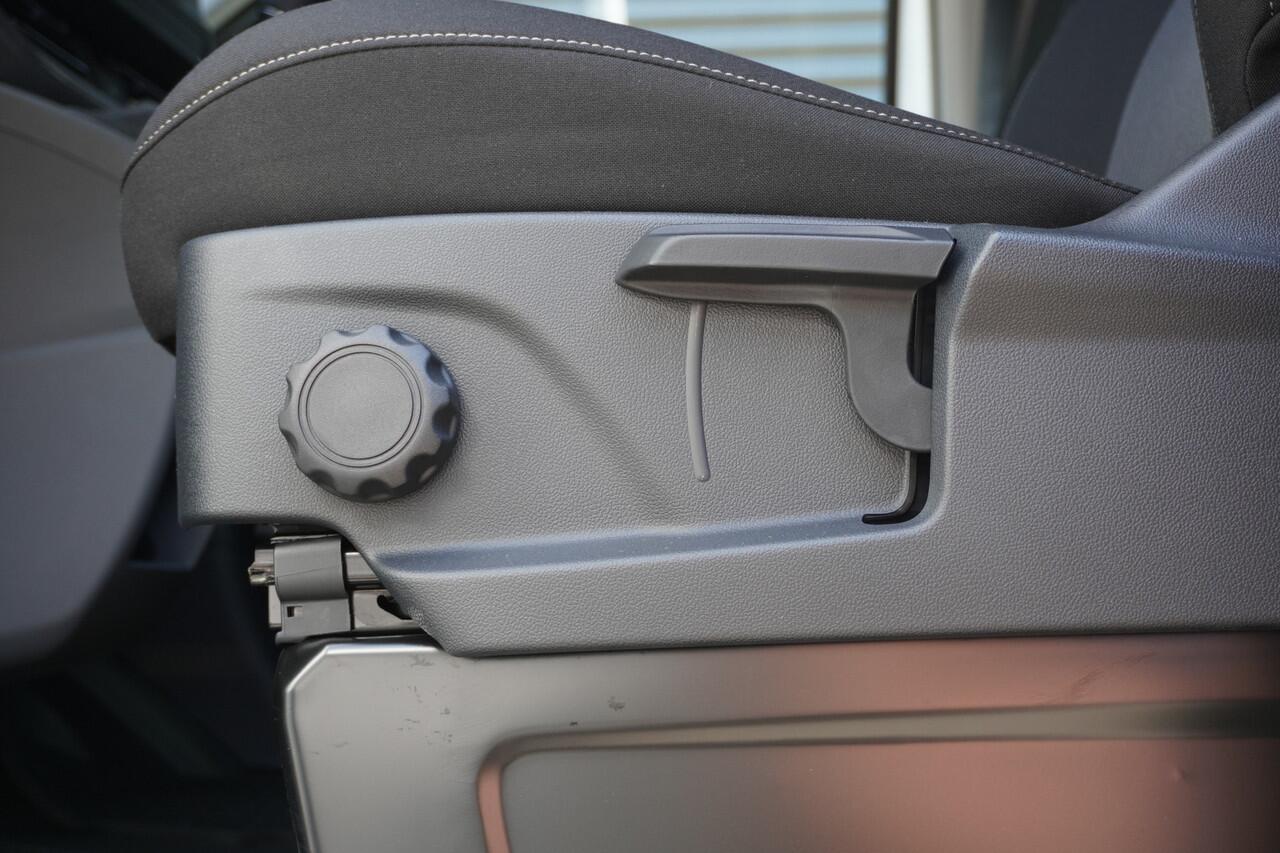 Volkswagen TRANSPORTER 2.0 TDI L1H1 28 Life, Bijrijdersstoel, Climatronic, PDV V + A