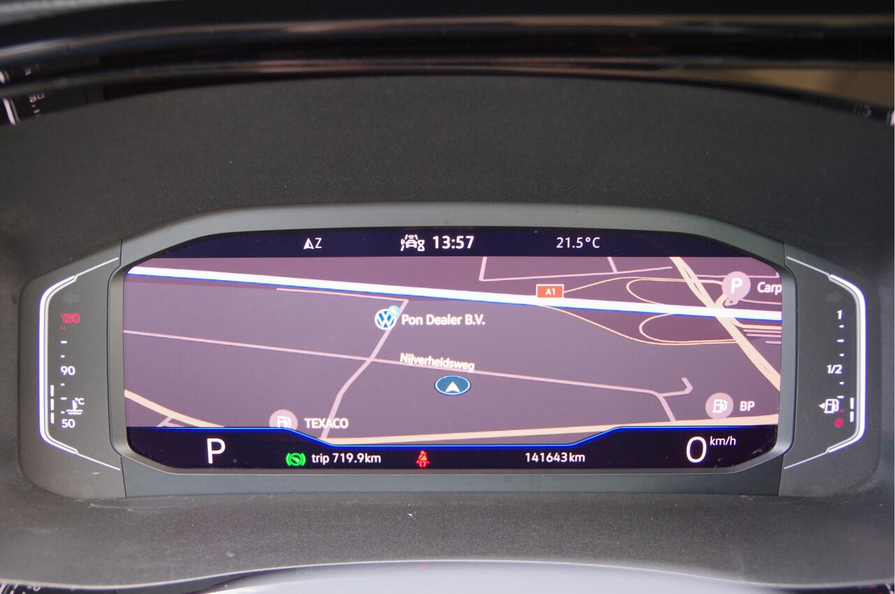 Volkswagen TRANSPORTER 2.0 TDI L2H1 DC-5P, BULLI 150PK AUT. 2X SCHUIFDEUR, TREKHAAK, ADAPT. CRUISE, VIRTUAL, CAMERA, NAVI, AIRCO, DUBBELE CABINE