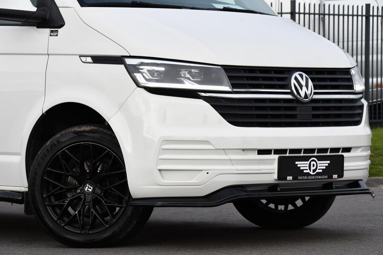 Volkswagen TRANSPORTER 2.0 TDI L2H1 30 Bulli Edition Cruise, Carplay, 150PK, Automaat, Sensoren, LED, PDC, 2 x Schuifdeur, Trekhaak, UNIEK!