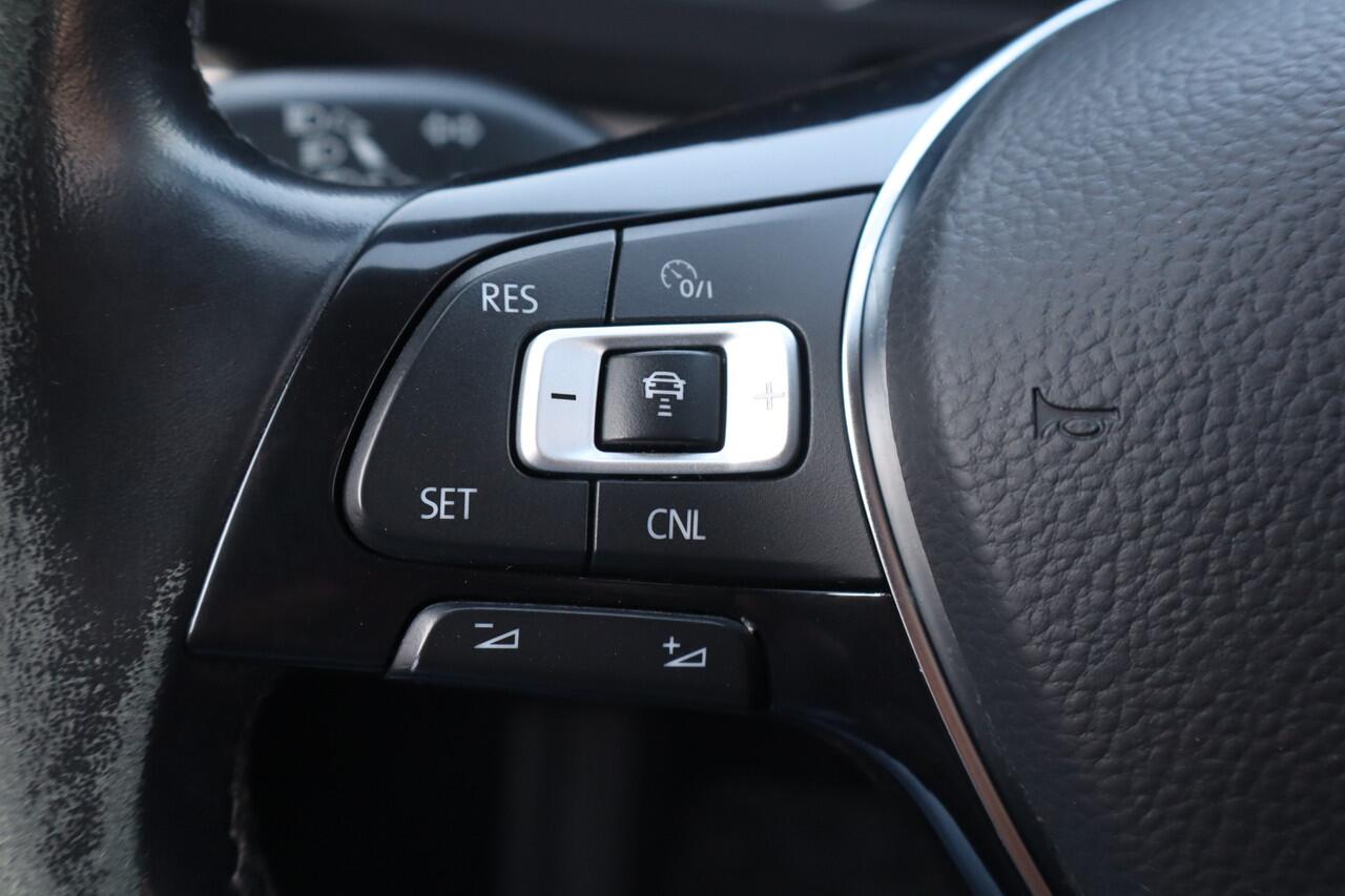 Volkswagen TRANSPORTER 2.0 TDI L2H1 Comfortline Plus NL-Auto!! Adap.Cruise I Carplay