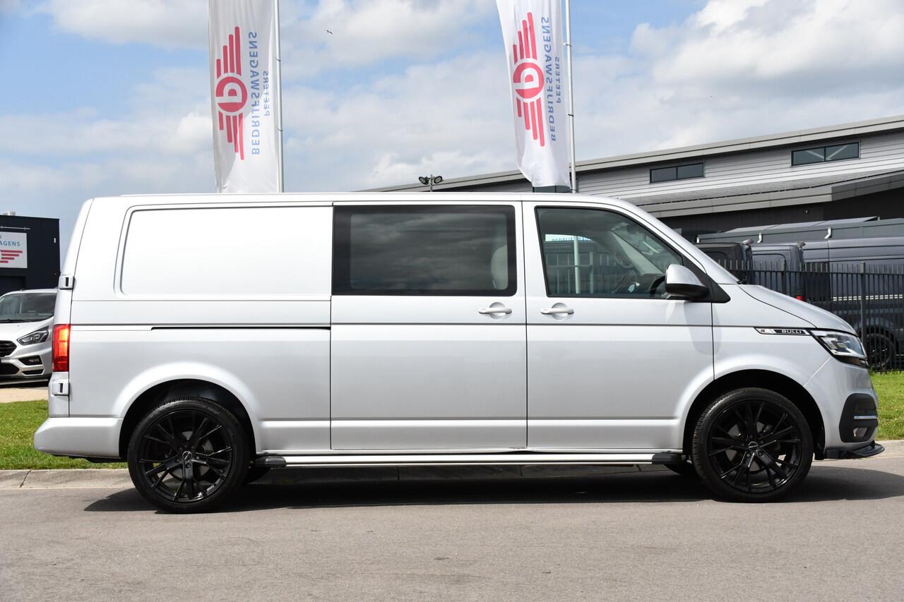 Volkswagen TRANSPORTER 2.0 TDI L2H1 Bulli Virtual, Adaptieve Cruise, Camera, Carplay, NAVI, LED, 150pk, Sensoren, Automaat, Uniek!