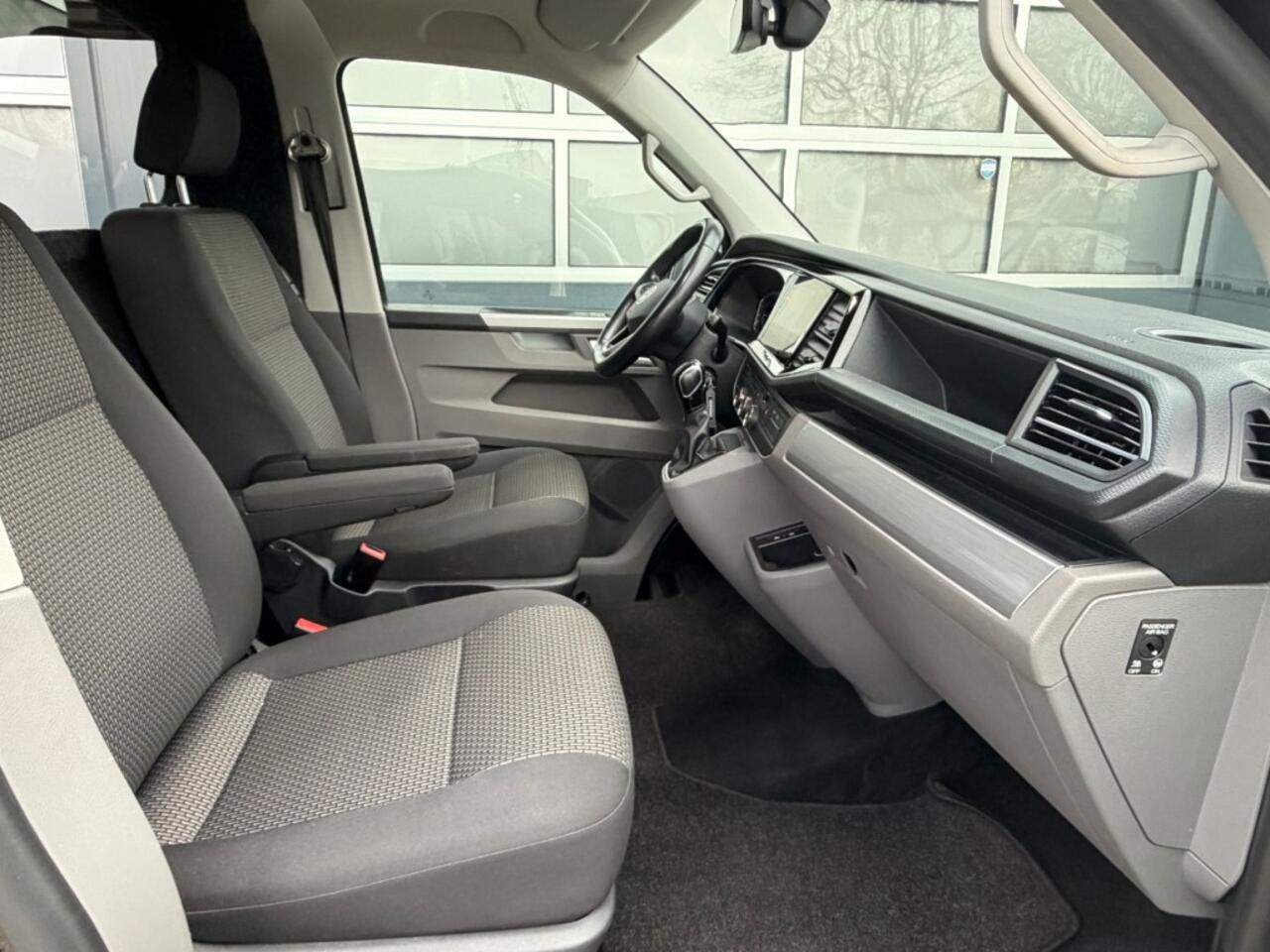 Volkswagen TRANSPORTER 2.0 TDI 150PK L2H1 Bulli NAP / Dubbele schuifdeur / Virtual Cockpit / Airco / Comfortstoelen