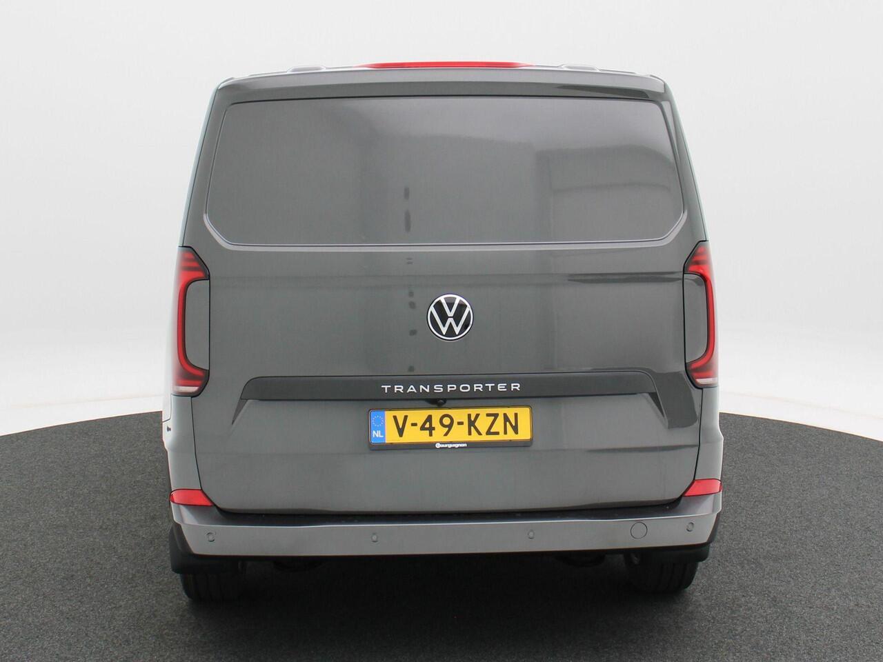 Volkswagen TRANSPORTER 2.0 TDI L2H1 30 Bulli Intro | V-49-KZN | Automaat | 150 PK | Camera | Full LED | BPM Vrij!