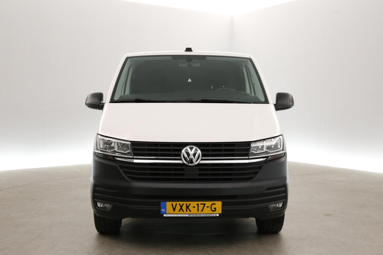Volkswagen TRANSPORTER 2.0 TDI L2H1 | Airco | Carplay | Cruise | Trekhaak | Navi | Parkeersensoren
