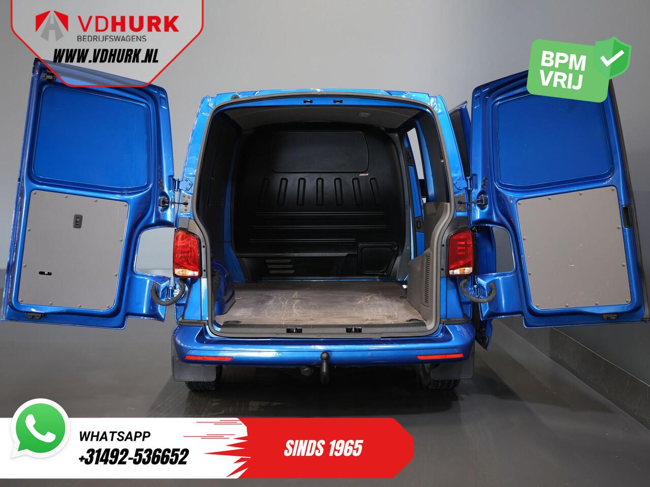 Volkswagen TRANSPORTER 2.0 TDI 150 pk DSG Aut. LED/ Adapt.Cruise/ 2.5t Trekverm./ Standkachel/ Stoelverw./ CarPlay/ Camera/ Trekhaak