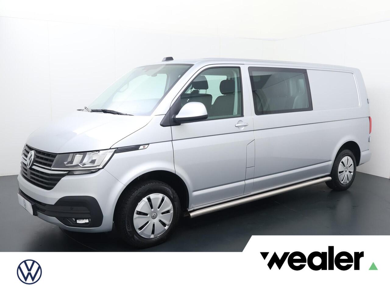 Volkswagen TRANSPORTER 2.0 TDI L2H1 30 DC Highline | 150 PK | Dubbele Cabine | Trekhaak | Airco | Cruise control |