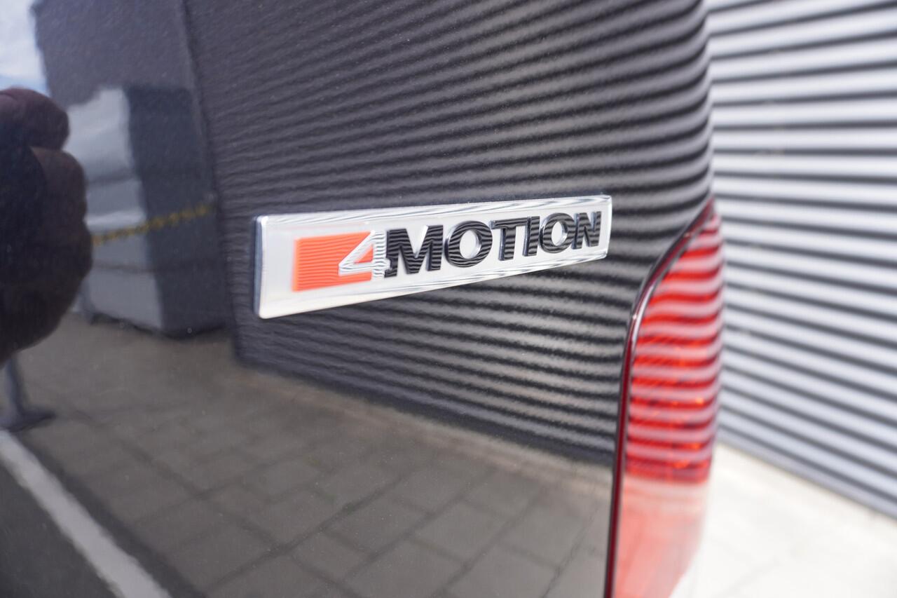 Volkswagen TRANSPORTER 30 | L2H1 | 4-Motion 150 pk DSG | Dubbele schuifdeur | Achteruitrijcamera | Adapative Cruise Control | LED koplampen |