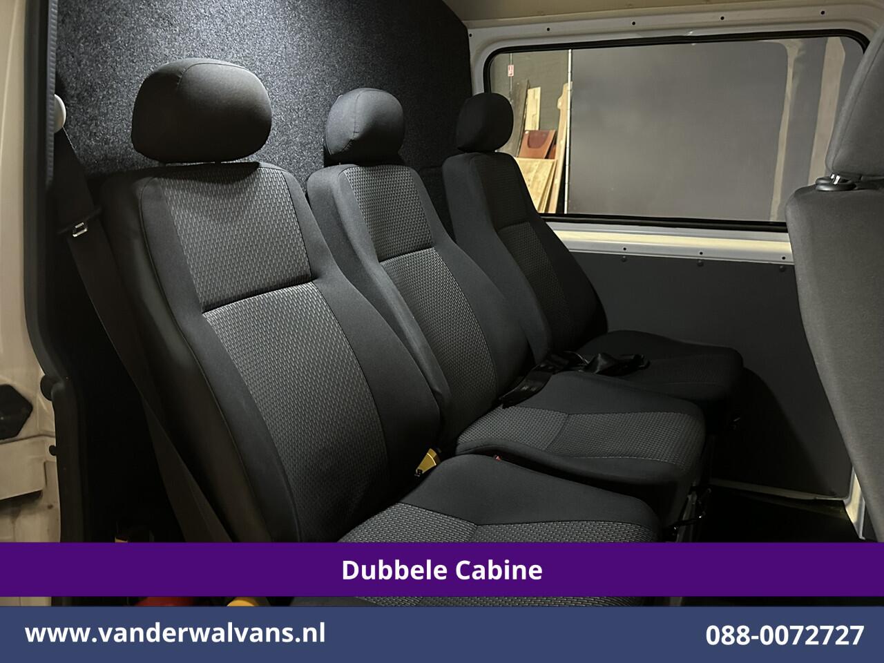 Volkswagen TRANSPORTER 2.0 TDI L2H1 Dubbele Cabine Euro6 Airco | 2200kg Trekhaak | Apple Carplay Cruisecontrol, Android Auto, 5-Zits, Parkeersensoren, Achterklep