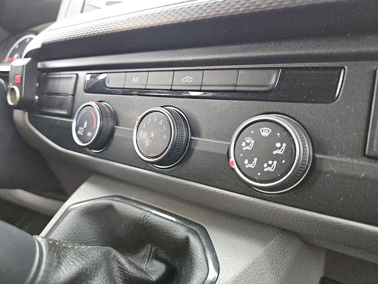 Volkswagen TRANSPORTER 2.0 TDI L2 Imperiaal Trekhaak Euro6