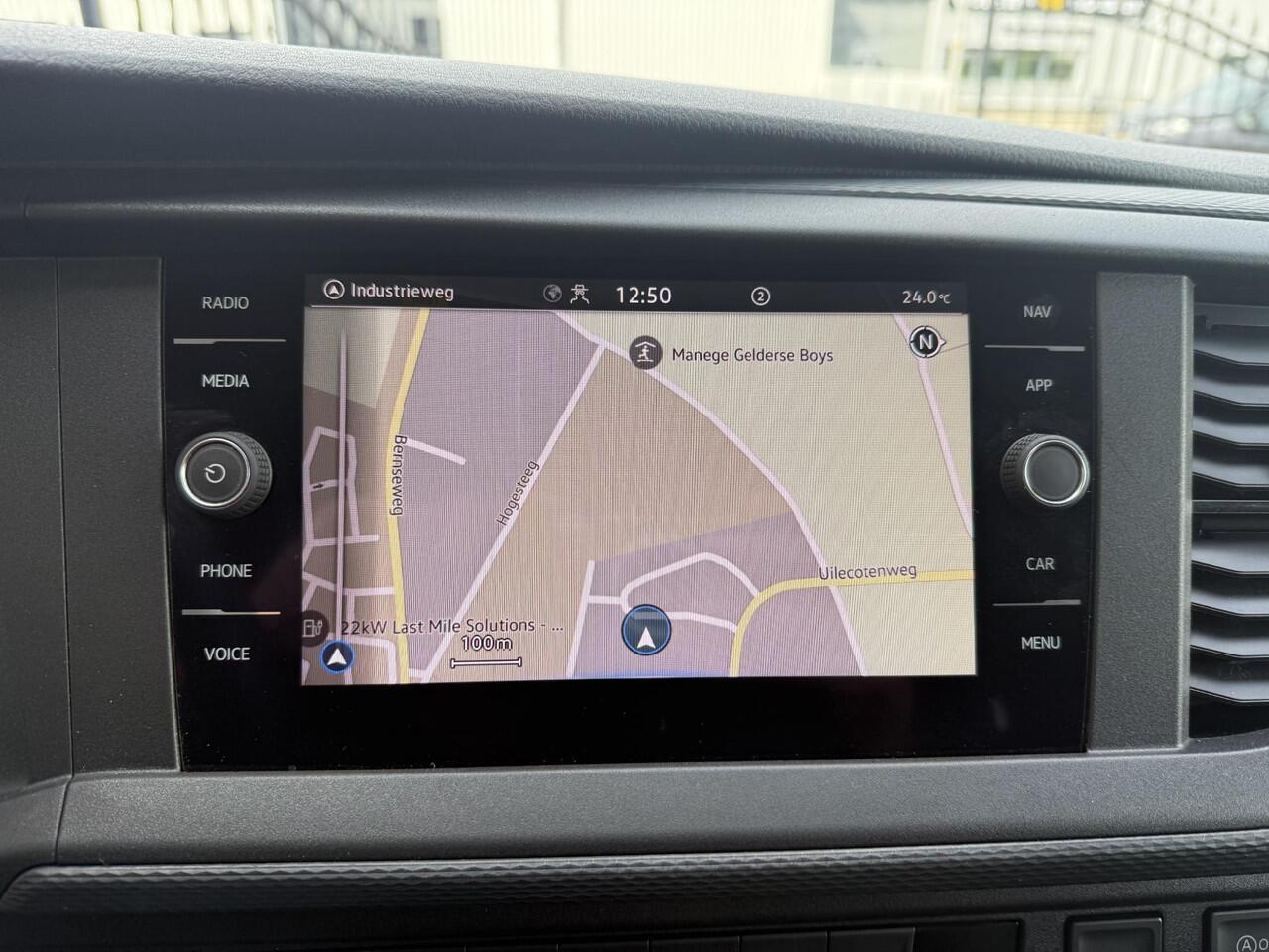 Volkswagen TRANSPORTER 2.0 TDI L2H1 Automaat