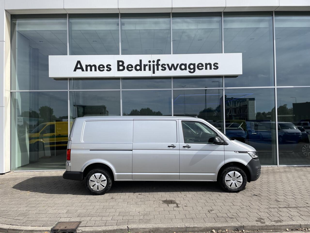 Volkswagen TRANSPORTER 2.0 TDI L2H1 28 | App connect | PDC | Cruise