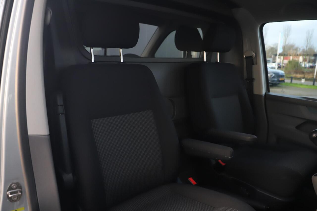 Volkswagen TRANSPORTER 2.0 TDI L1H1 110PK Carplay Android Navigatie Airco Schuifdeur Achterdeuren Sidebars