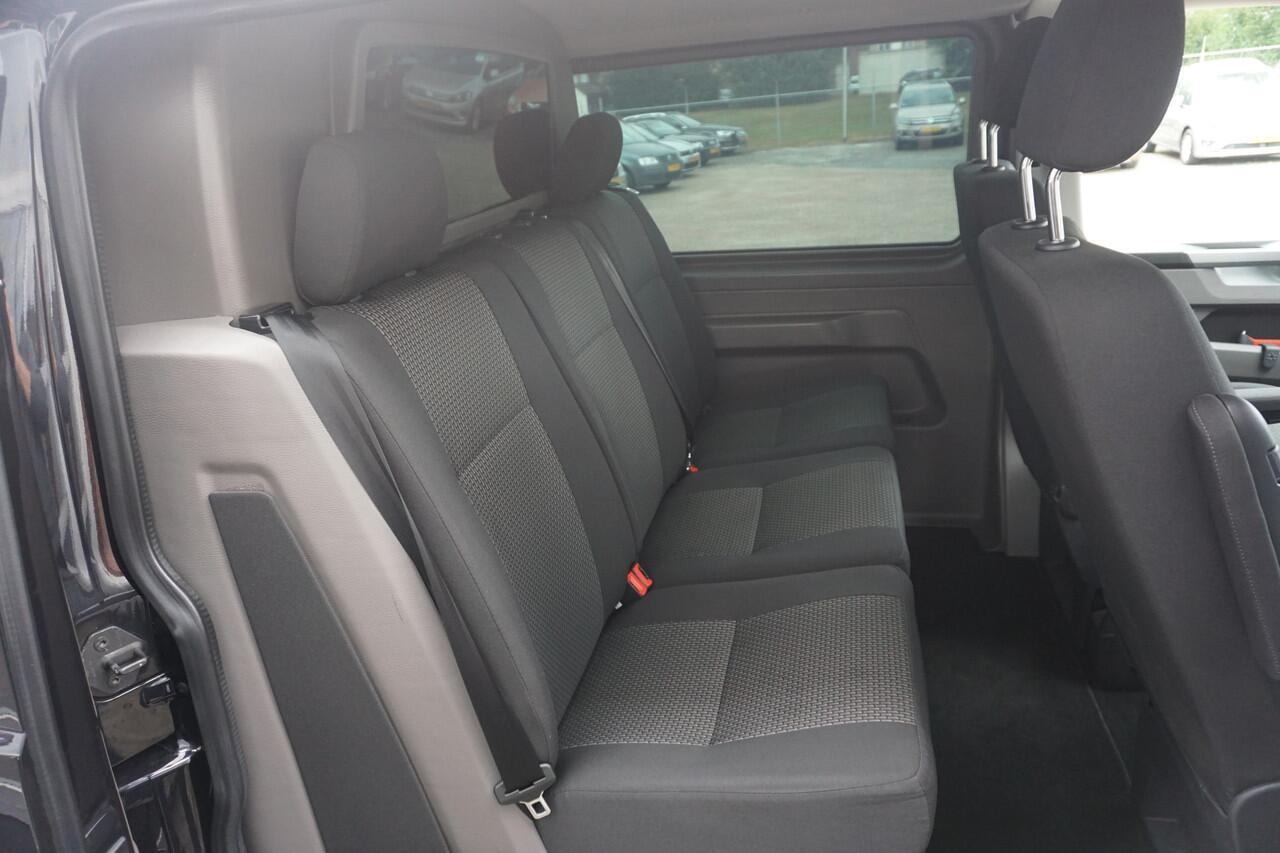 Volkswagen TRANSPORTER 2.0 TDI DSG 150PK Bulli L2H1 30 DC Led | ACC | Camera