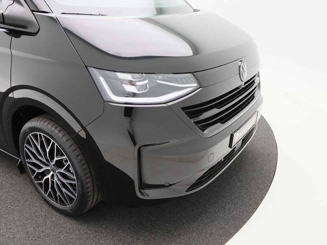 Volkswagen TRANSPORTER 2.0 TDI L2H1 30 Bulli Intro | V-08-KZS | 170pk | Automaat | Dubbele cabine | Dubbele Schuifdeur | 20"Lichtmetalen velgen | Full LED | Trekhaak | BPM Vrij!