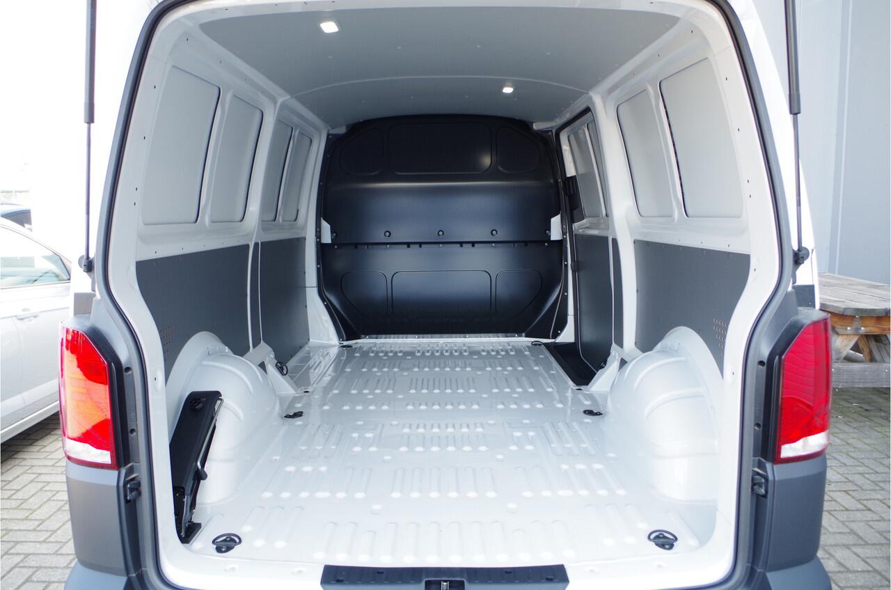 Volkswagen TRANSPORTER 2.0 TDI L2H1 28 > Camera / 150pk / klep / Apple Carplay/Android Auto |3612| lease ook mogelijk!