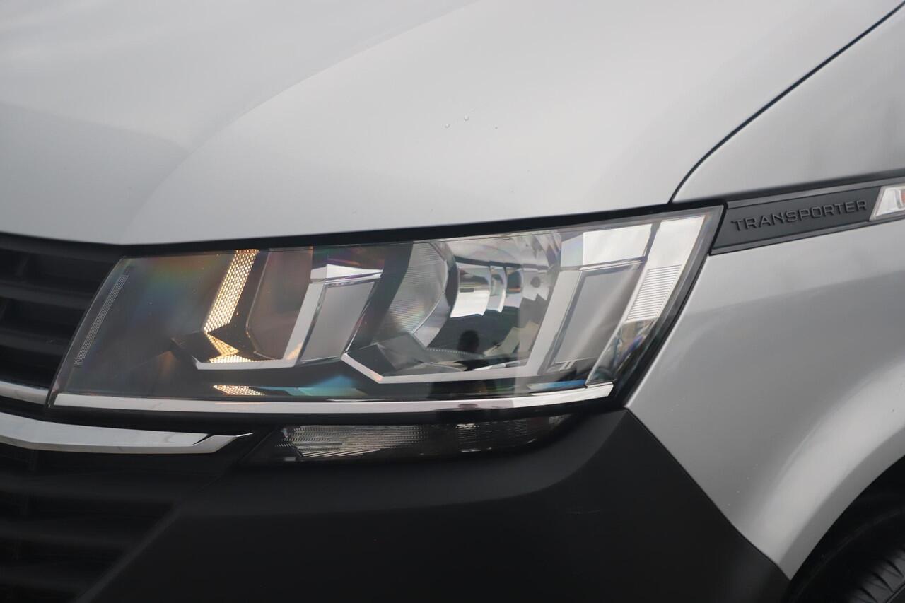 Volkswagen TRANSPORTER 2.0 TDI L1H1 110PK 18 inch Highline LMV Carplay Android Navigatie Airco Schuifdeur Achterdeuren