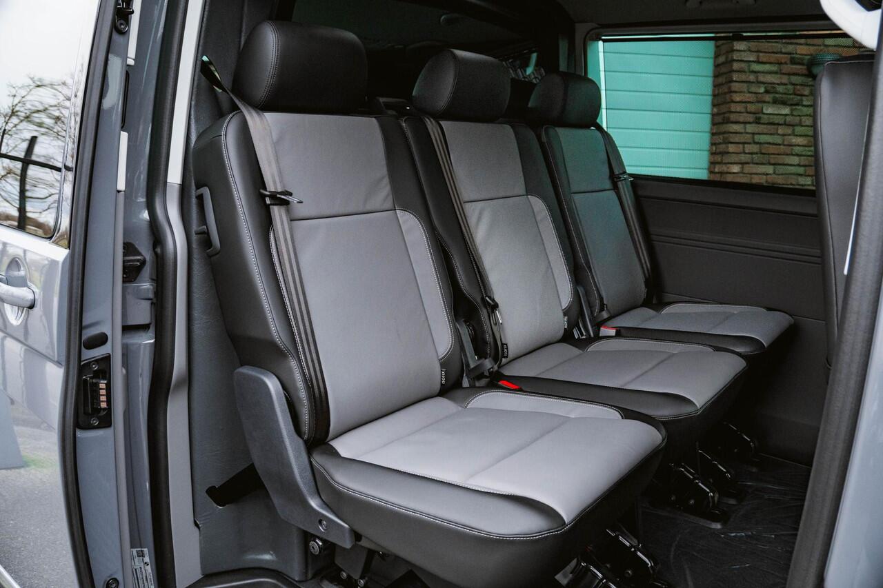 Volkswagen TRANSPORTER T6.1 CARAVELLE 2.0 TDI 150 PK DSG L2H1 DUB/CAB A-Klep ACC | LED | Digital Cockpit | Leder | Apple Carplay/Android Auto