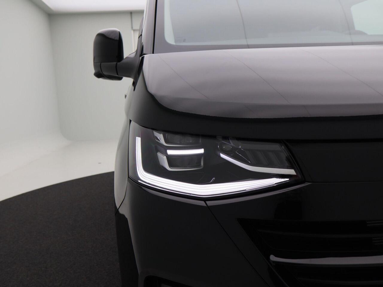 Volkswagen TRANSPORTER 2.0 TDI L2H1 30 Bulli Intro | V-08-KZS | 170pk | Automaat | Dubbele cabine | Dubbele Schuifdeur | 20"Lichtmetalen velgen | Full LED | Trekhaak | BPM Vrij!