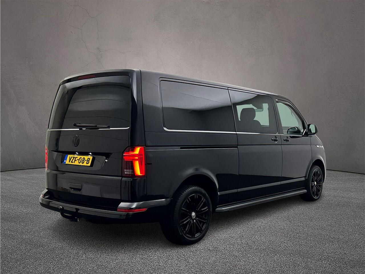 Volkswagen TRANSPORTER 2.0 TDI 150PK DSG DC L2 Bulli 75-Edition | Leder | Stoelverwarming | ACC | 2x schuifdeur | Navigatie | Trekhaak