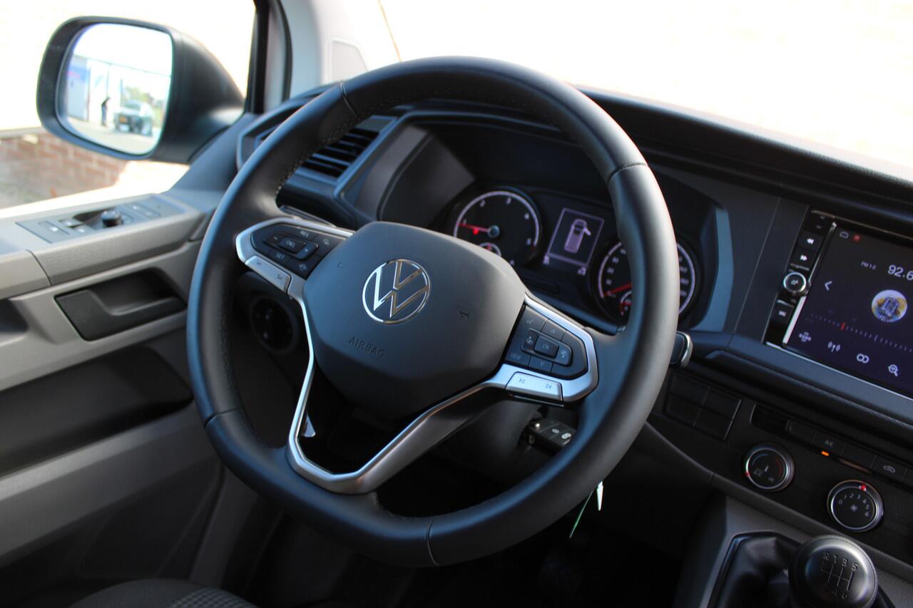 Volkswagen TRANSPORTER 2.0 TDI 150PK L2 A KLEP |CAMERA|CARPLAY|CRUISE|LEDER-STUUR|