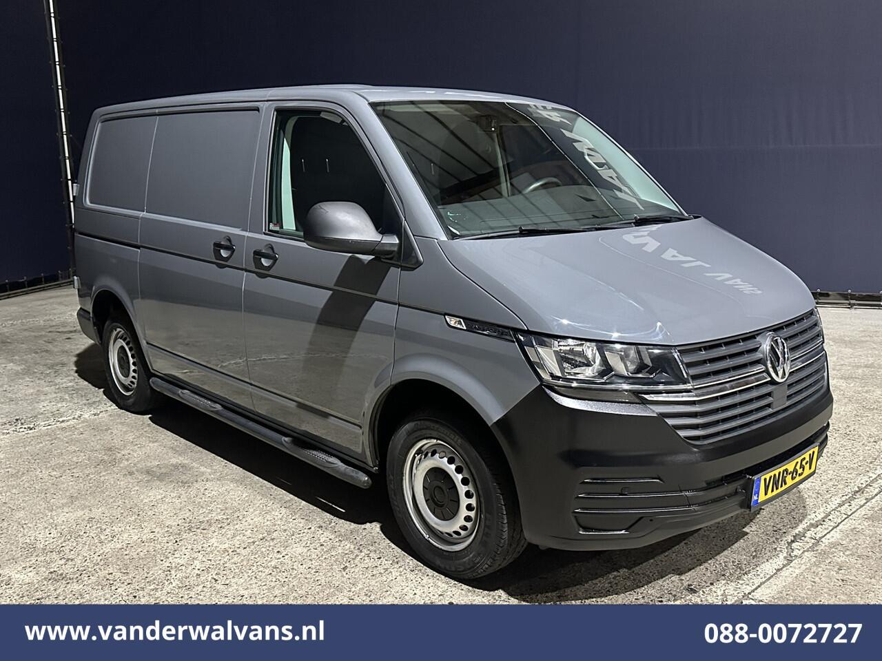 Volkswagen TRANSPORTER 2.0 TDI L1H1 Euro6 Airco | Camera | Cruisecontrol | Trekhaak | Sidebars Parkeersensoren