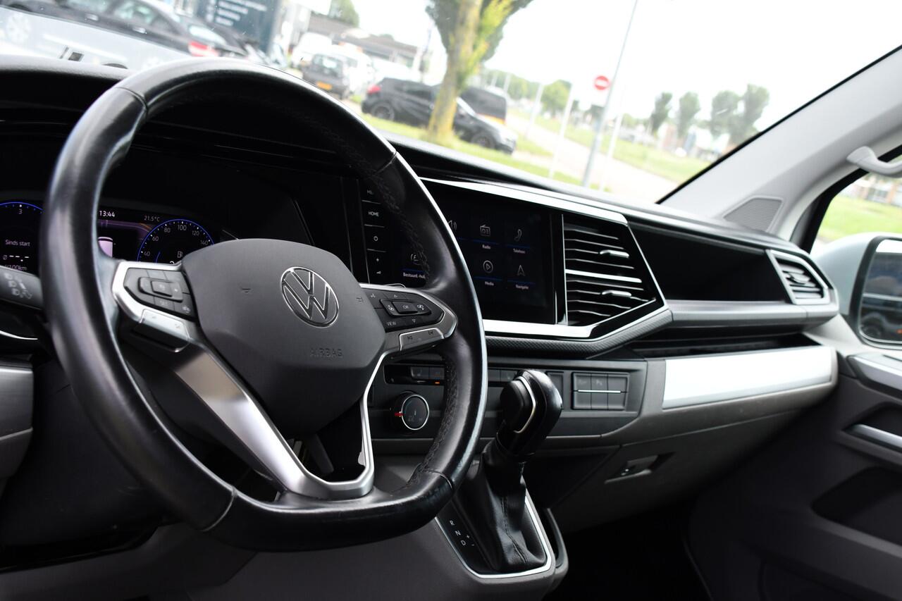 Volkswagen TRANSPORTER 2.0 TDI L2H1 Bulli Virtual, Adaptieve Cruise, Camera, Carplay, NAVI, LED, 150pk, Sensoren, Automaat, Uniek!