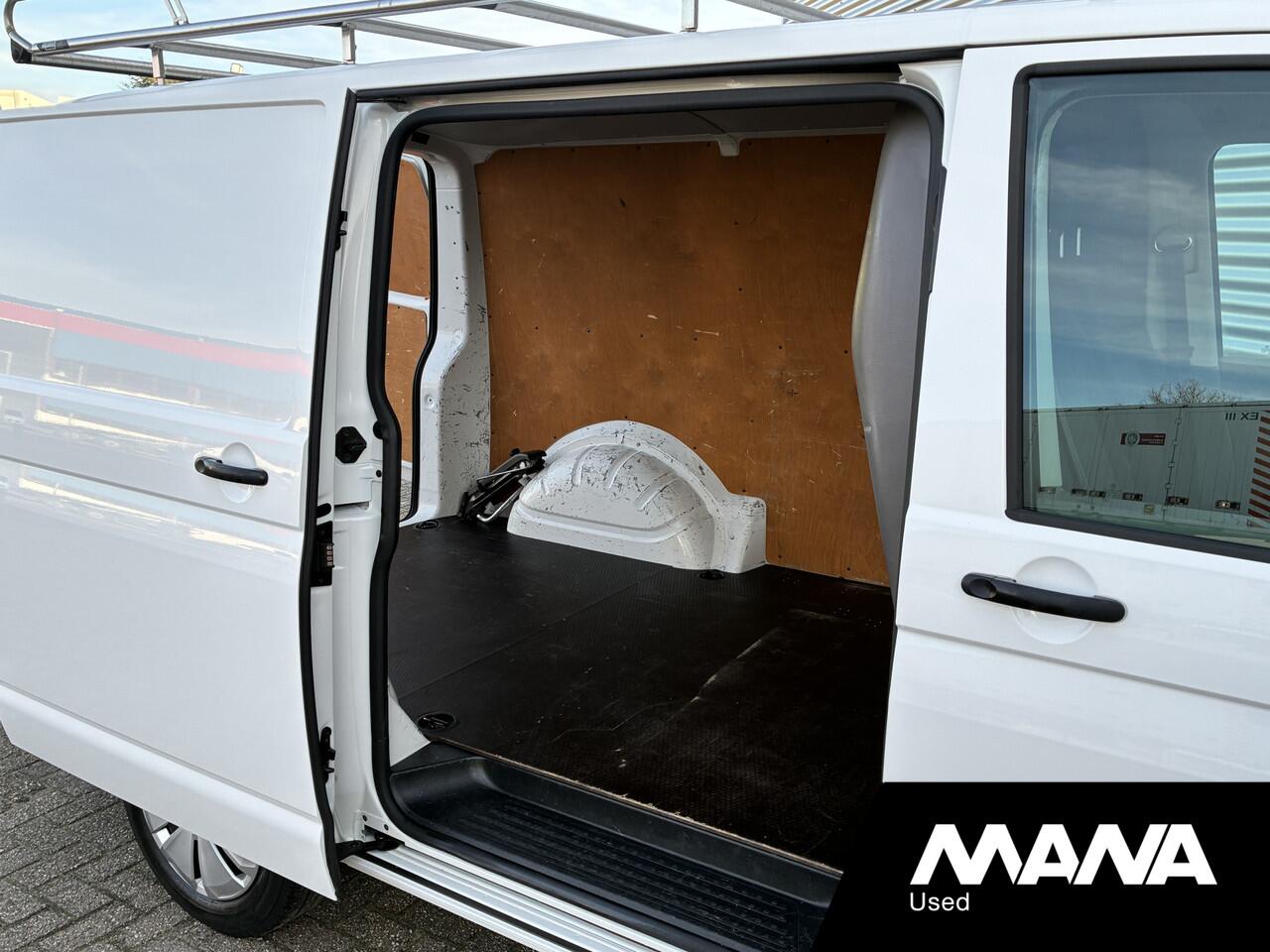 Volkswagen TRANSPORTER 2.0 TDI L1H1 Economy Business Cruise Sensoren Imperiaal Trekhaak