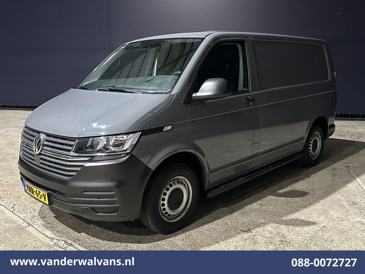 Volkswagen TRANSPORTER 2.0 TDI L1H1 Euro6 Airco | Camera | Cruisecontrol | Trekhaak | Sidebars Parkeersensoren