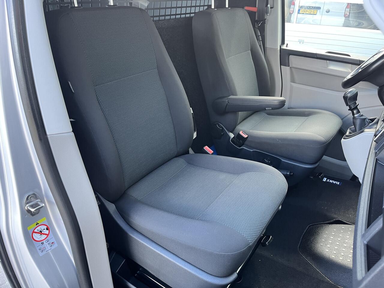 Volkswagen TRANSPORTER 2.0 TSI L1H1 Benzine/Cng Dubbele Schuifdeur Airco Cruise controle Bpm vrij Trekhaak Klep achter Stand kachel Euro 6 Benzine Ideaal voor ombouw naar Camper !!