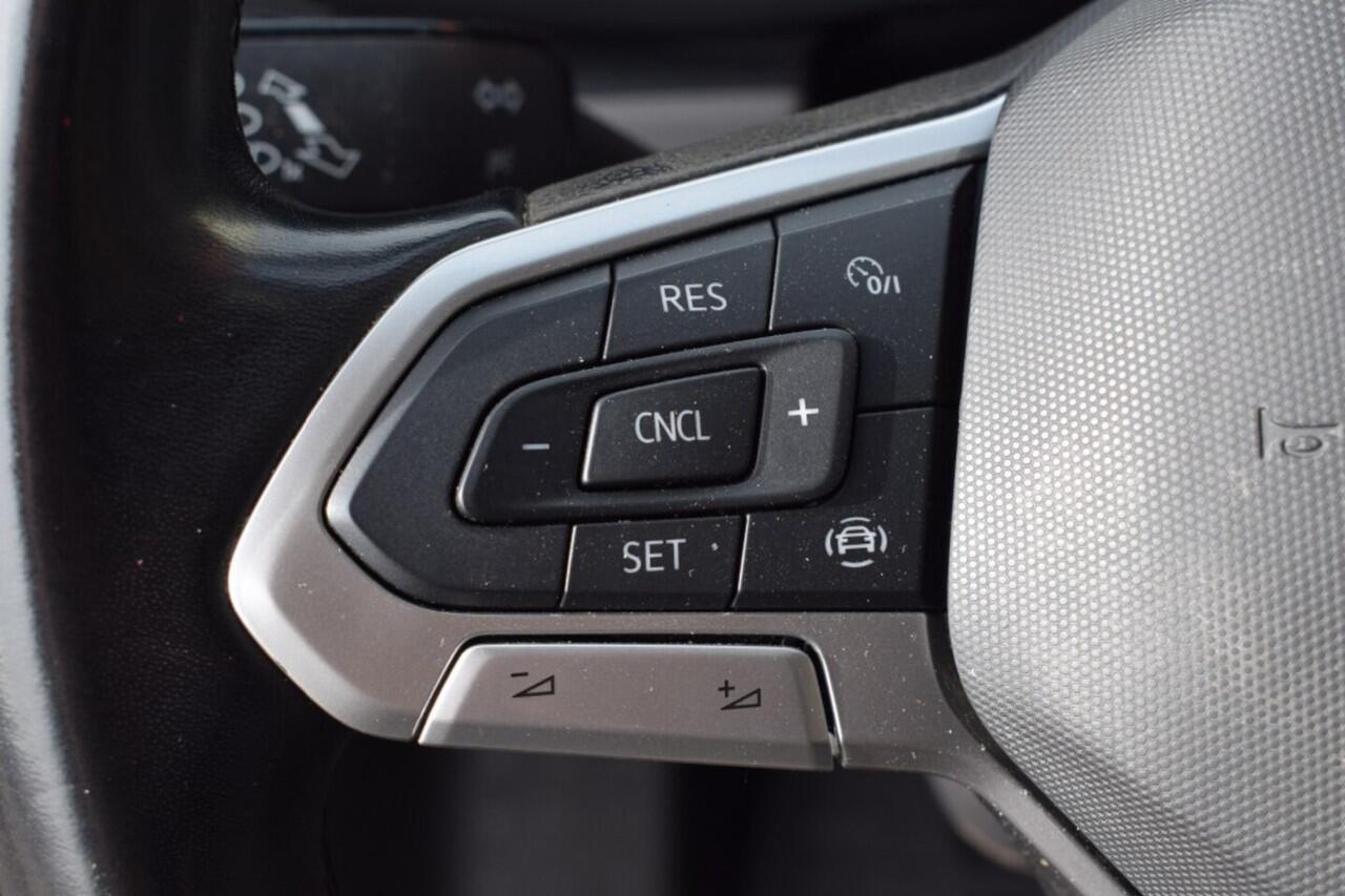 Volkswagen TRANSPORTER T6.1 2.0 TDI 150 PK L2H1 DC DUBBEL CABINE | AUTOMAAT | ZEER NETTE STAAT