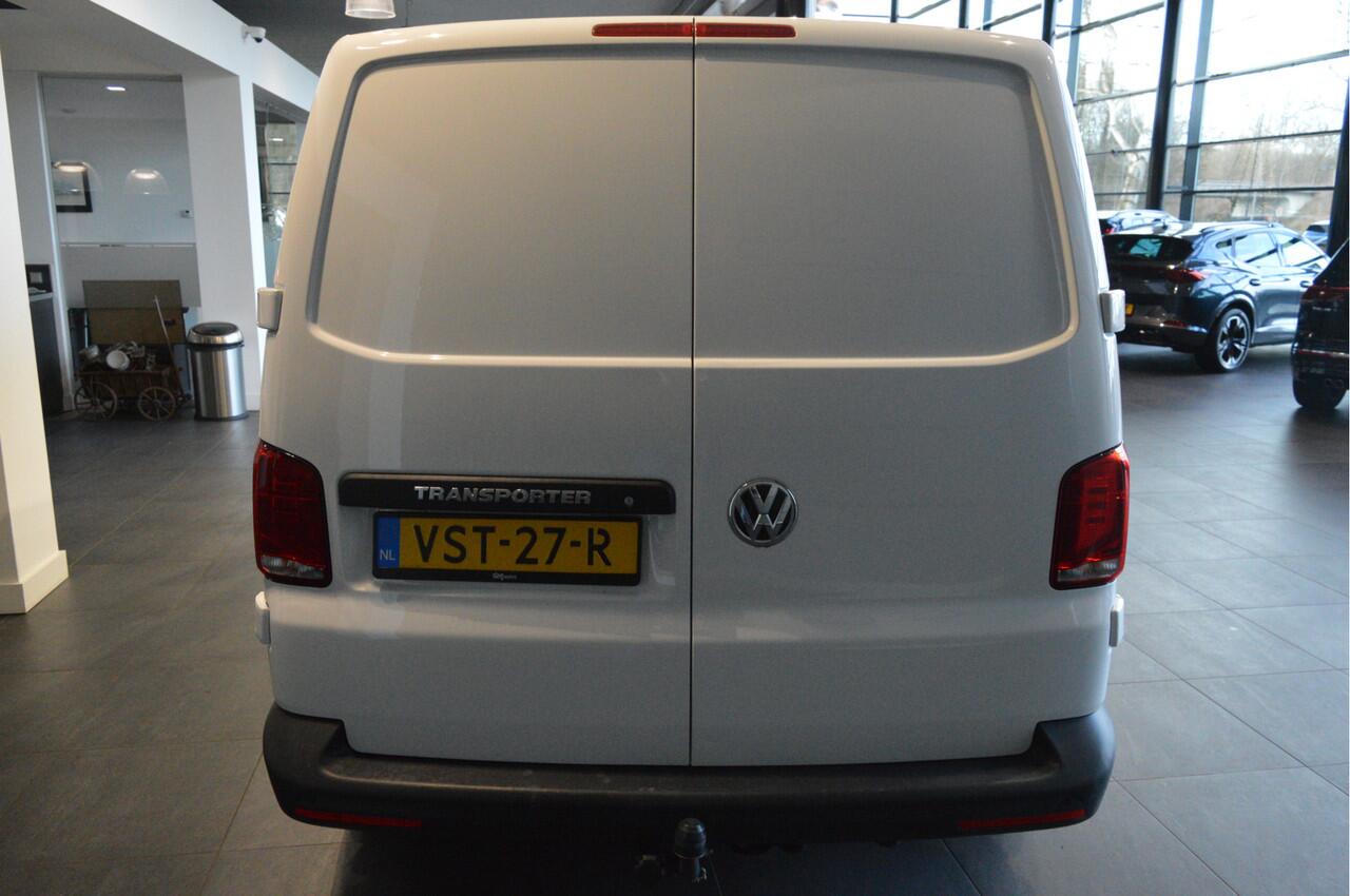 Volkswagen TRANSPORTER 2.0 TDI L2H1 airco cruise app connect trekhaak 150 pk !!