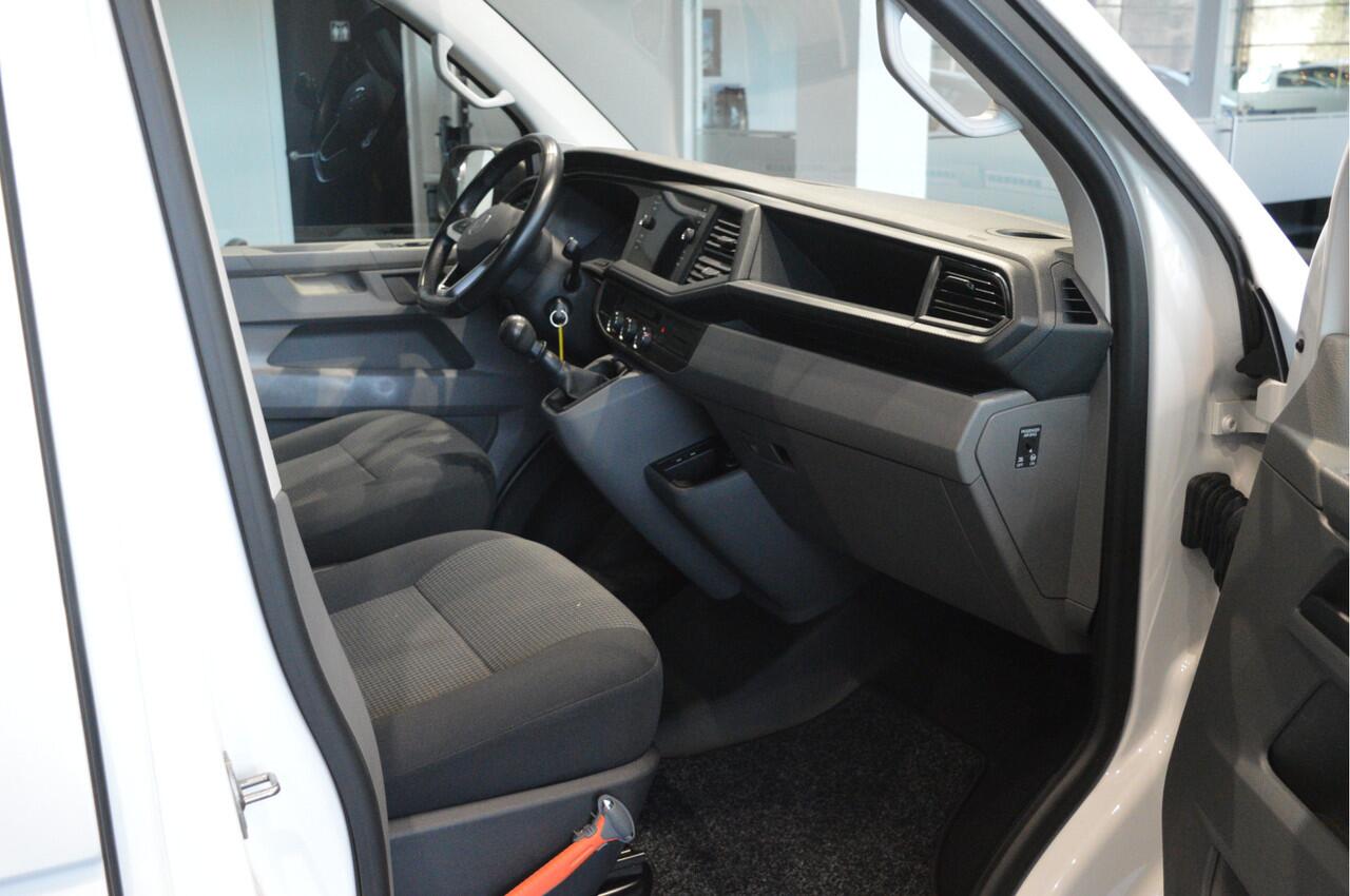 Volkswagen TRANSPORTER 2.0 TDI L2H1 airco navi cruise pdc trekhaak 150 pk !!