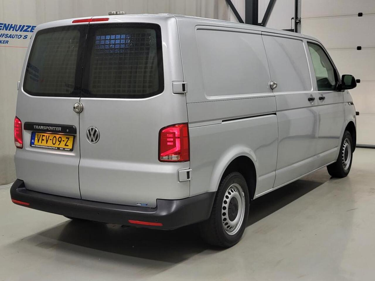 Volkswagen TRANSPORTER 2.0TDI 110pk L2/H1 Euro 6!