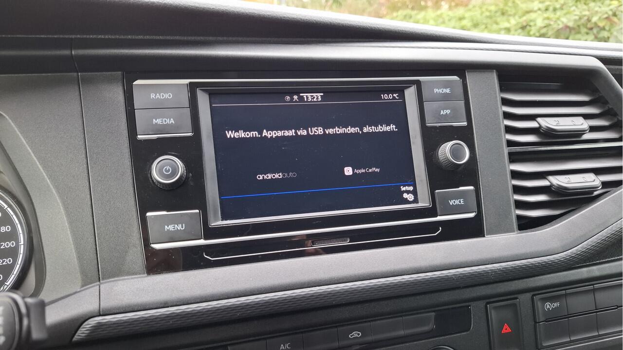 Volkswagen TRANSPORTER 6.1 - 2.0 TDI L2H1 28 Trend Edition 150 pk / Imperiaal / Navi by App / Camera