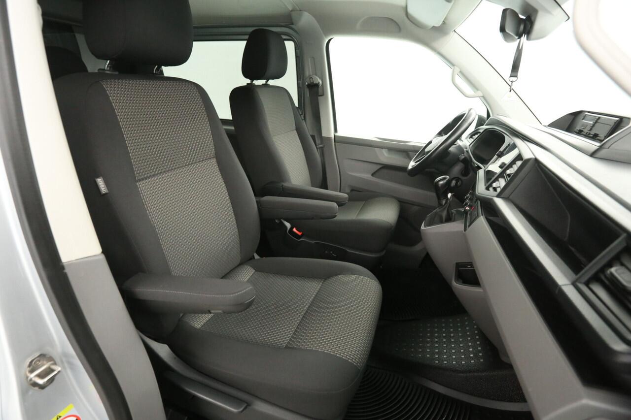 Volkswagen TRANSPORTER 2.0 TDI T6.1 150PK L2H1 | DC | Automaat | Airco | Adaptive Cruise | Carplay | Trekh. | Stoelverw.