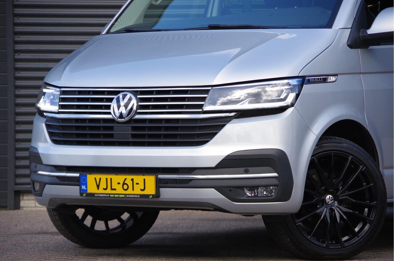 Volkswagen TRANSPORTER 2.0 TDI L2H1 DC-5P, BULLI 150PK AUT. 2X SCHUIFDEUR, TREKHAAK, ADAPT. CRUISE, VIRTUAL, CAMERA, NAVI, AIRCO, DUBBELE CABINE