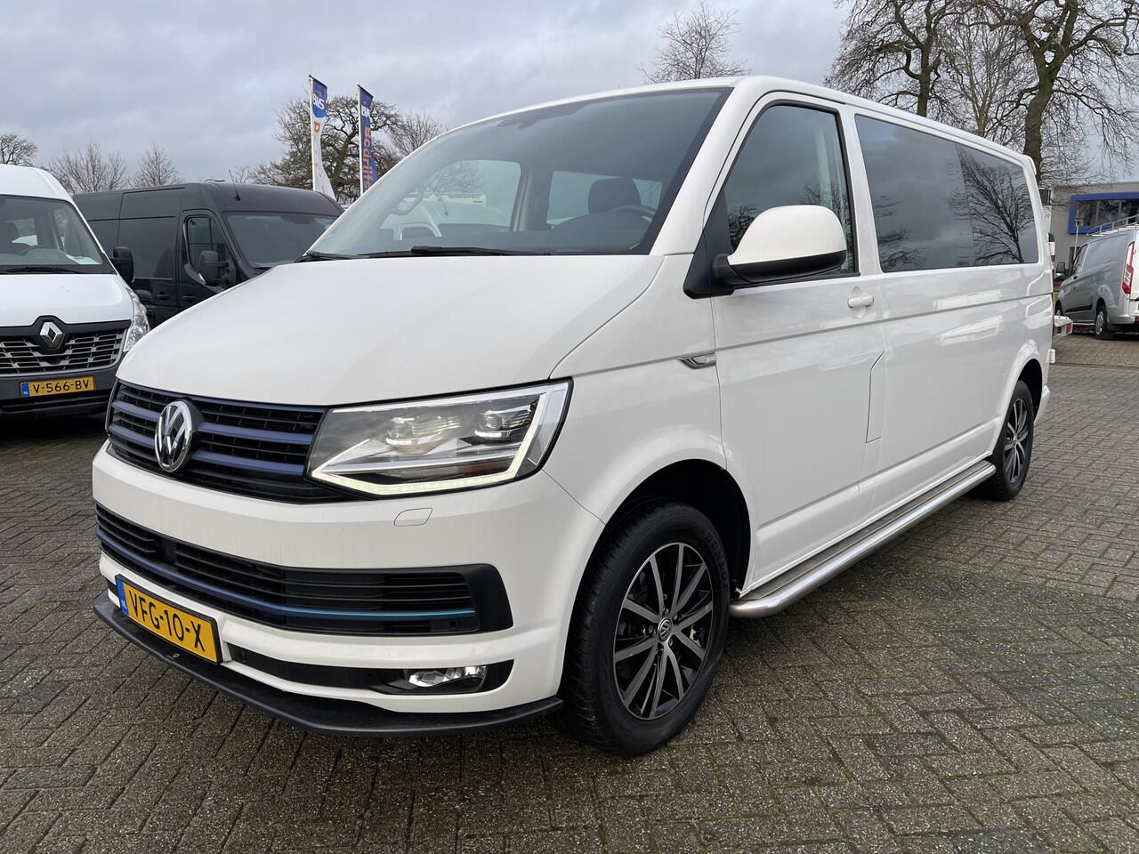 Volkswagen TRANSPORTER 2.0 TDI 150pk automaat L2H1 DC 5 persoons Highline / vaste prijs rijklaar ¤ 34.950 ex btw / lease vanaf ¤ 570 / lederen bekleding / adaptive cruise / airco / navigatie / euro 6 / bpm vrij !