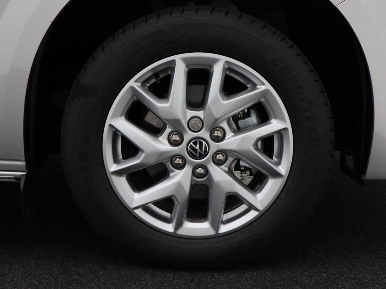 Volkswagen TRANSPORTER 2.0 TDI L1H1 28 Bulli Intro | V-44-KZH | Automaat | 170 PK | Full LED | BPM Vrij!