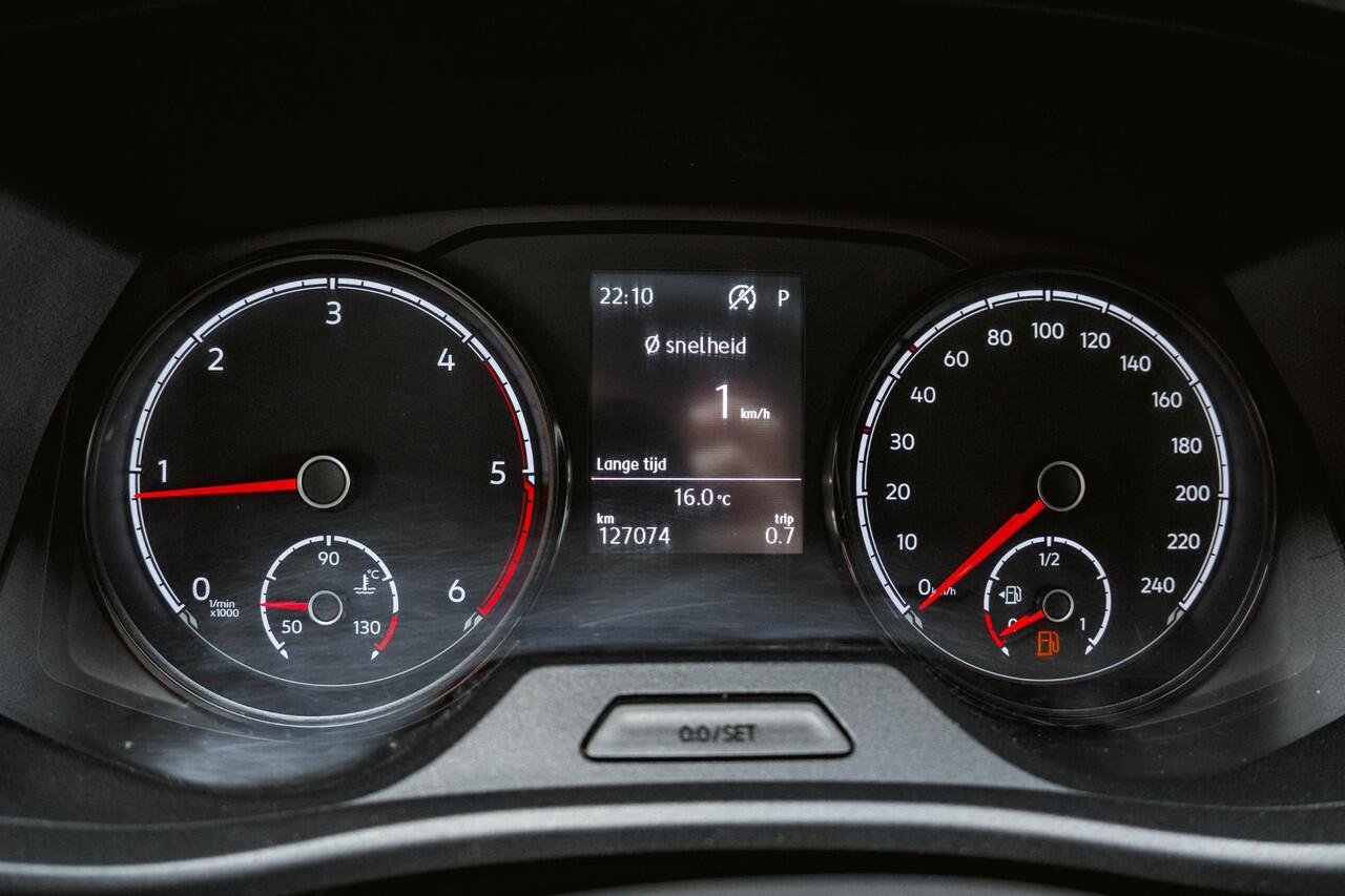 Volkswagen TRANSPORTER T6.1 CARAVELLE 150pk DSG DC Elektrische schuifdeur