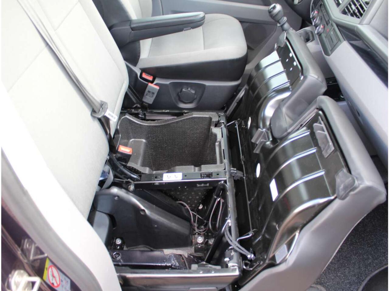 Volkswagen TRANSPORTER T6.1 2.0 TDI L2H1 30 Pick-up / Open Laadbak