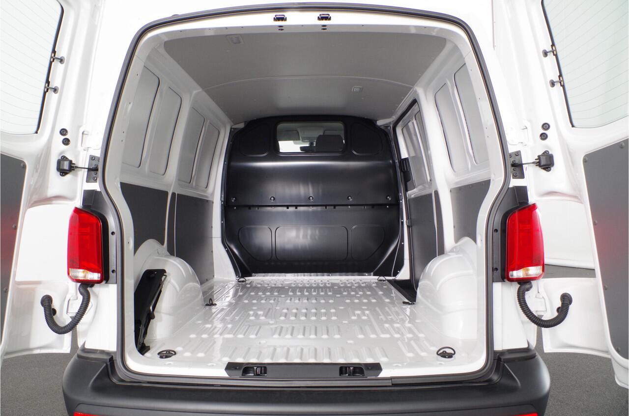 Volkswagen TRANSPORTER 2.0 TDI L1H1 28 > 150pk/cruise control/3zit/bluetooth/7803