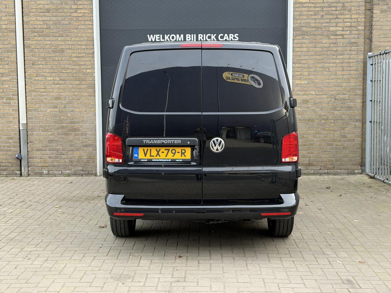 Volkswagen TRANSPORTER 2.0 TDI 150PK Euro 6 L1H1 28 CarPlay/cruise control/navigatie systeem