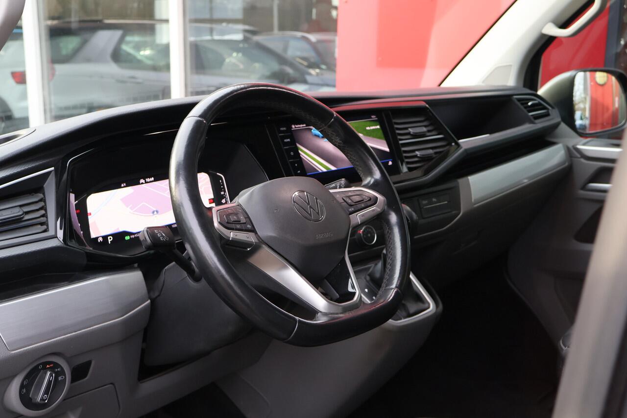 Volkswagen TRANSPORTER 2.0 TDI 150pk Automaat L2H1 Bulli | Leder | Virtual Cockpit | ACC | Camera | Trekhaak | Origineel NL |